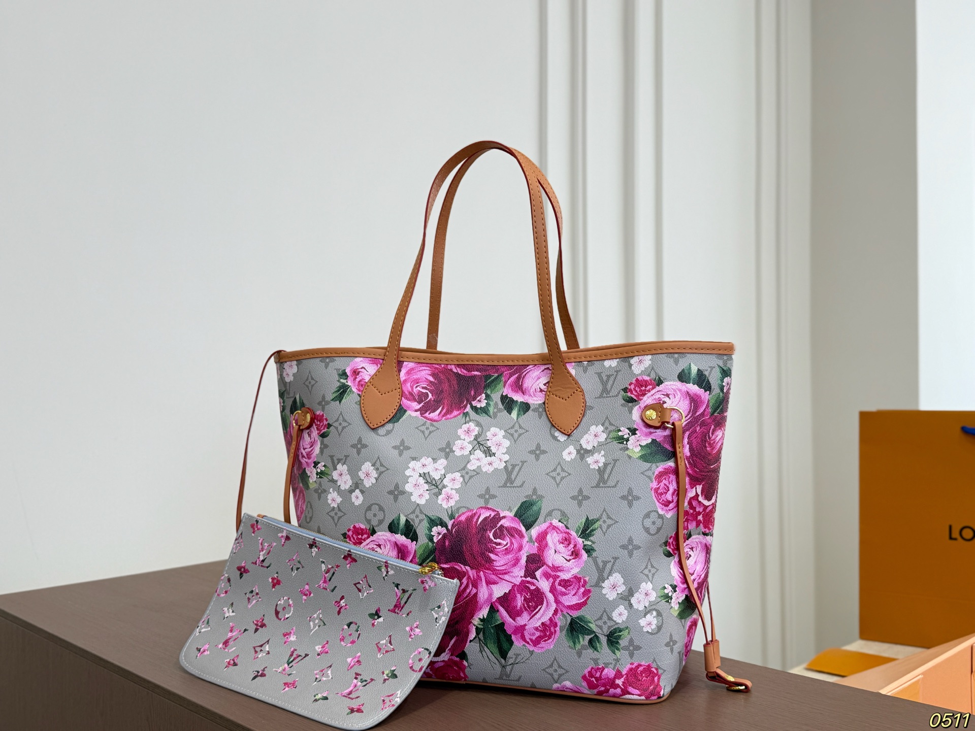 LV Neverfull Bag