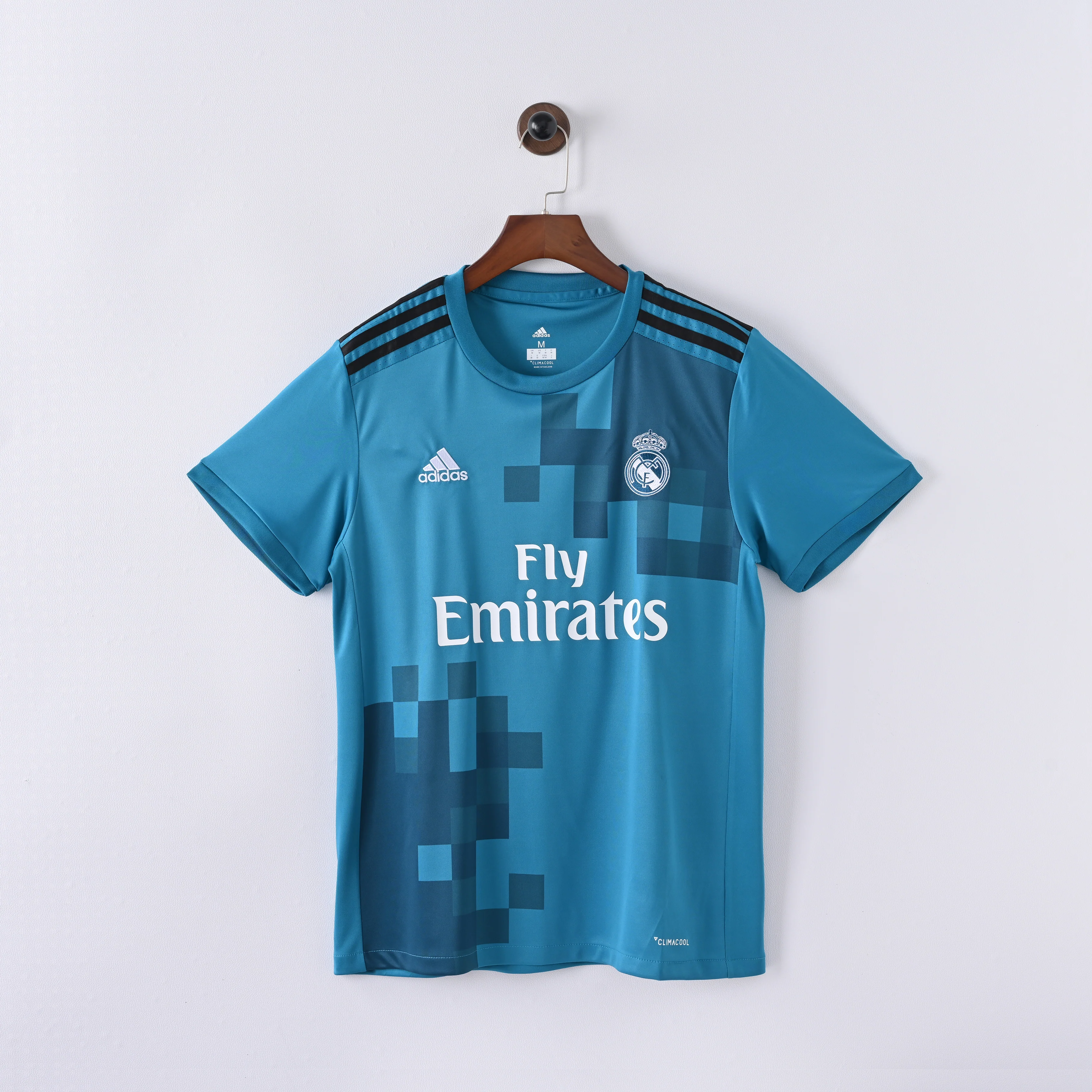 Real Madrid Retro Vintage Third Jersey Men 2017-2018