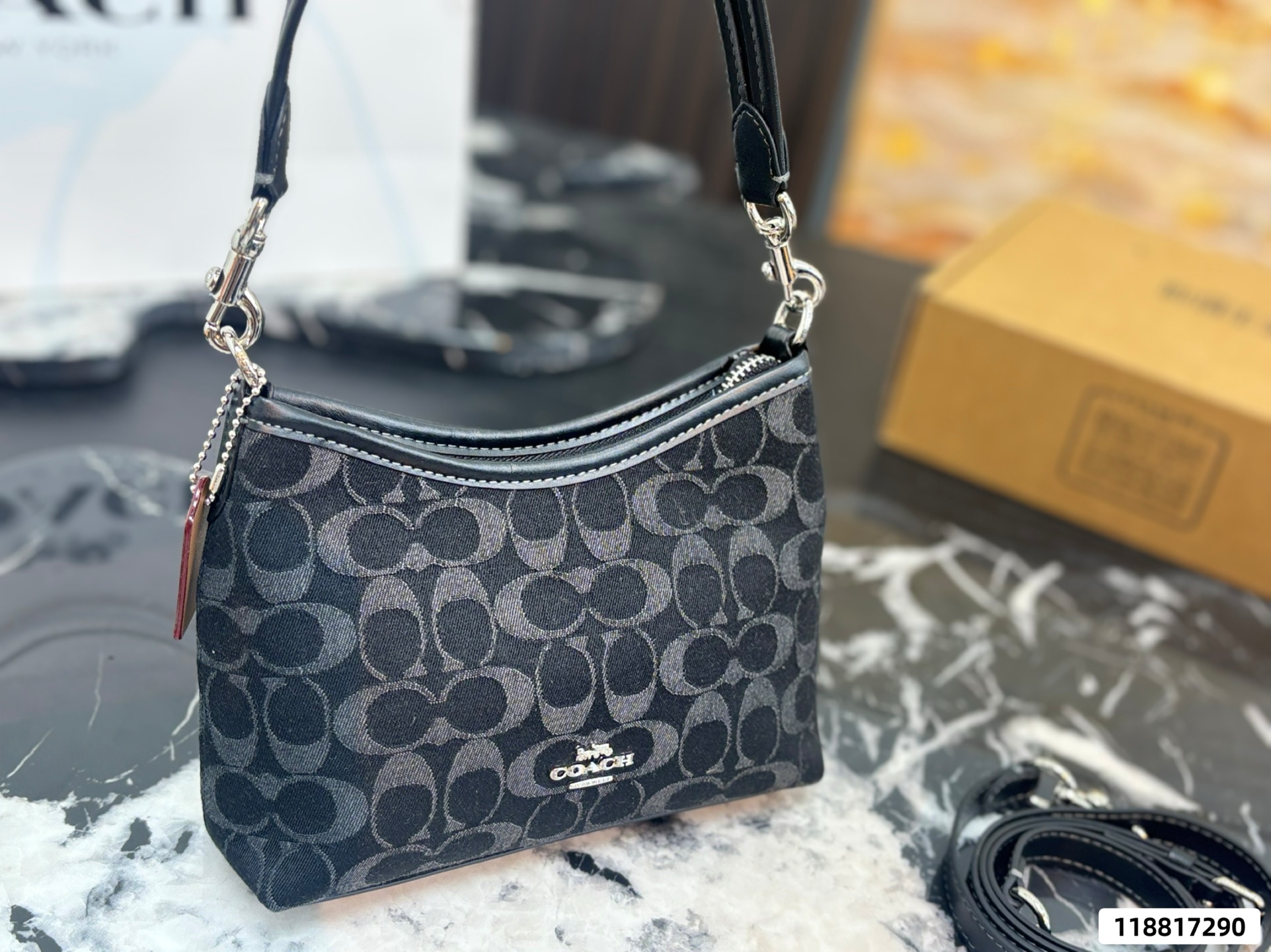 Coach Laurel 19 Tote Bag