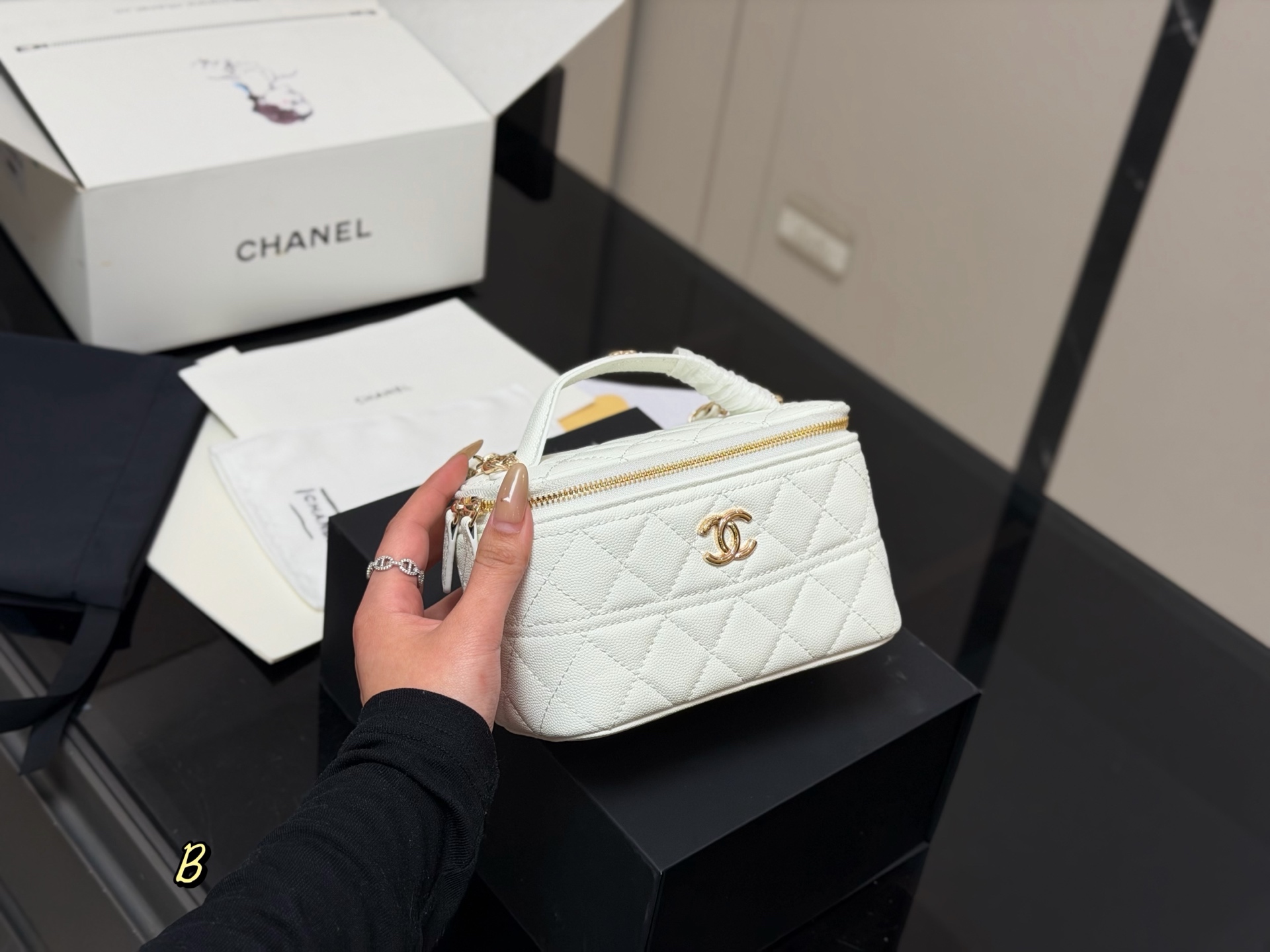 Chanel Long Vanity With Chain Bag