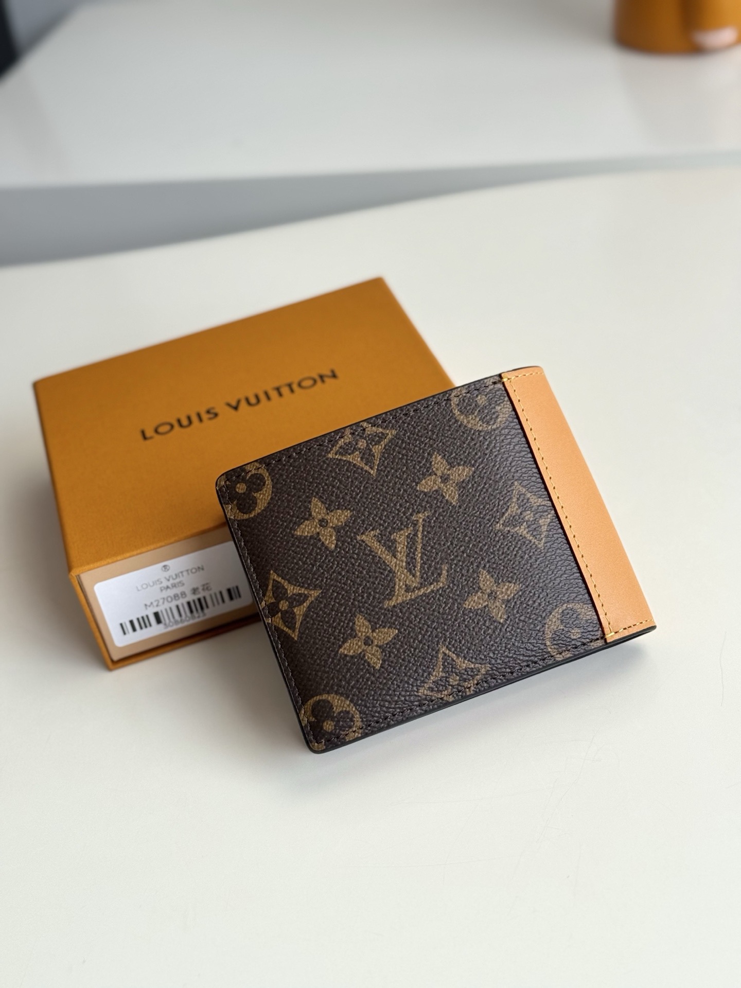 LV Multiple Wallet Monogram Archive