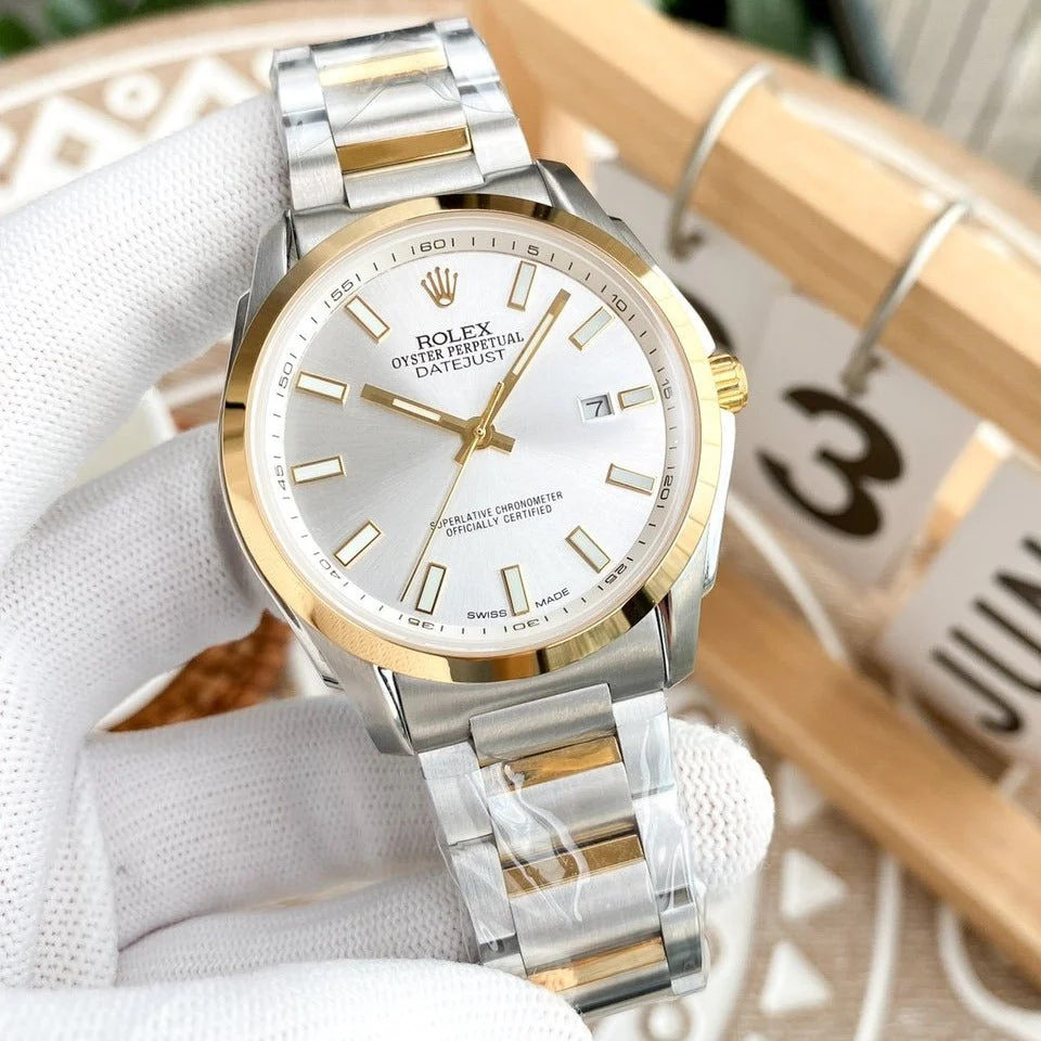 Rolex Watch DATEJUST 40MM SMOOTH BEZEL GOLD STEEL Watch