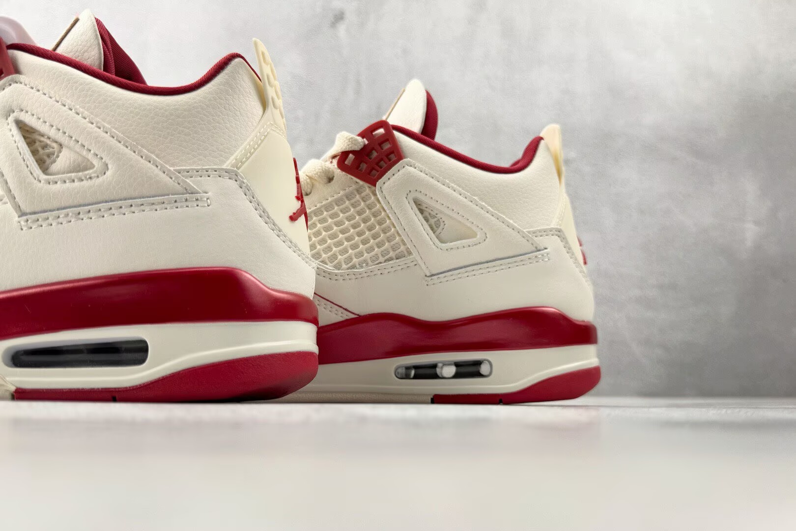 Air Jordan 4 Retro  Valentine's Day HV0823-108 - CCSHOES
