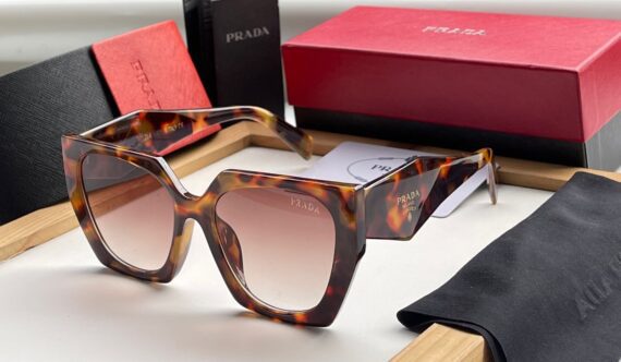 Prada sunglasses 16