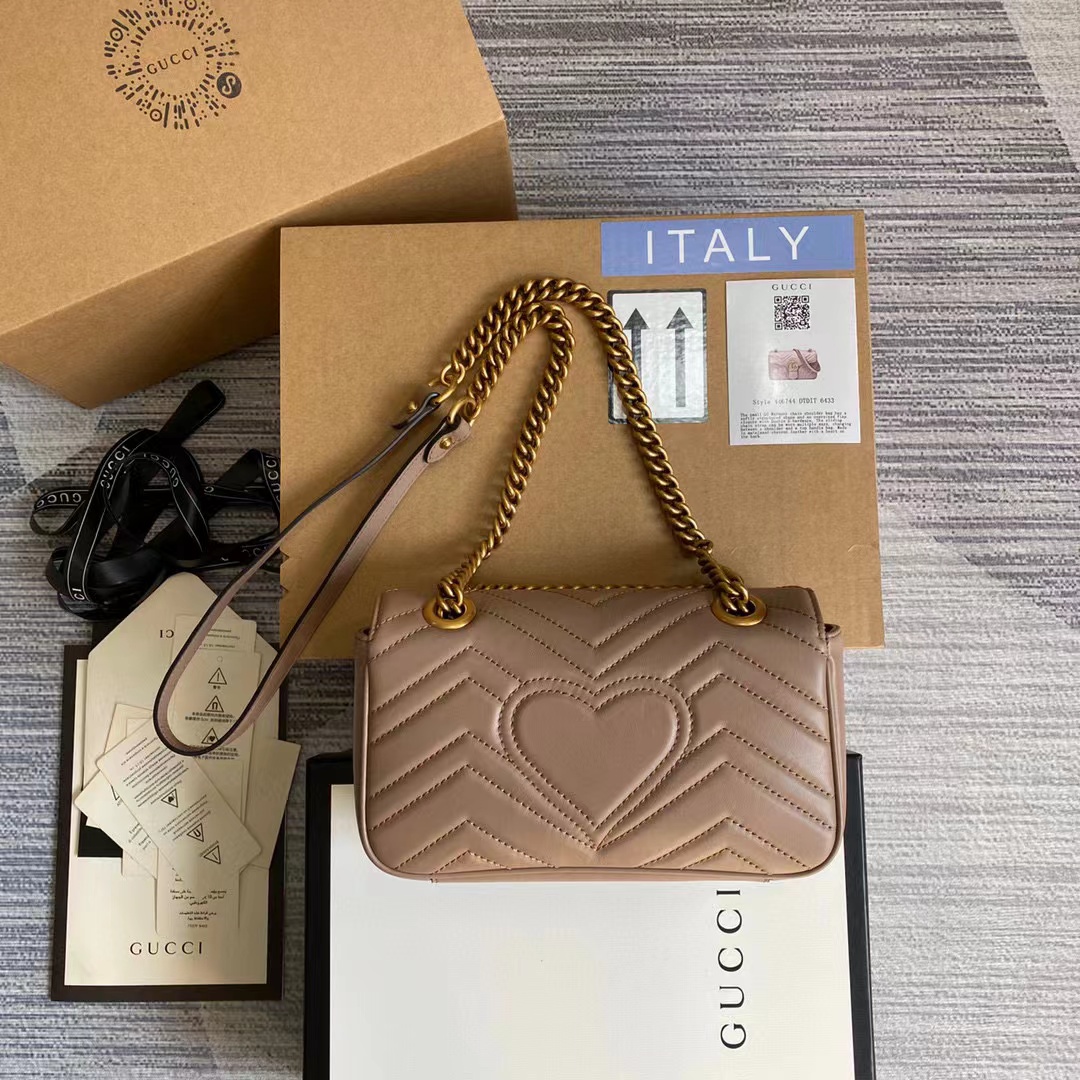 Gucci GG Marmont matelass?? mini bag 446744