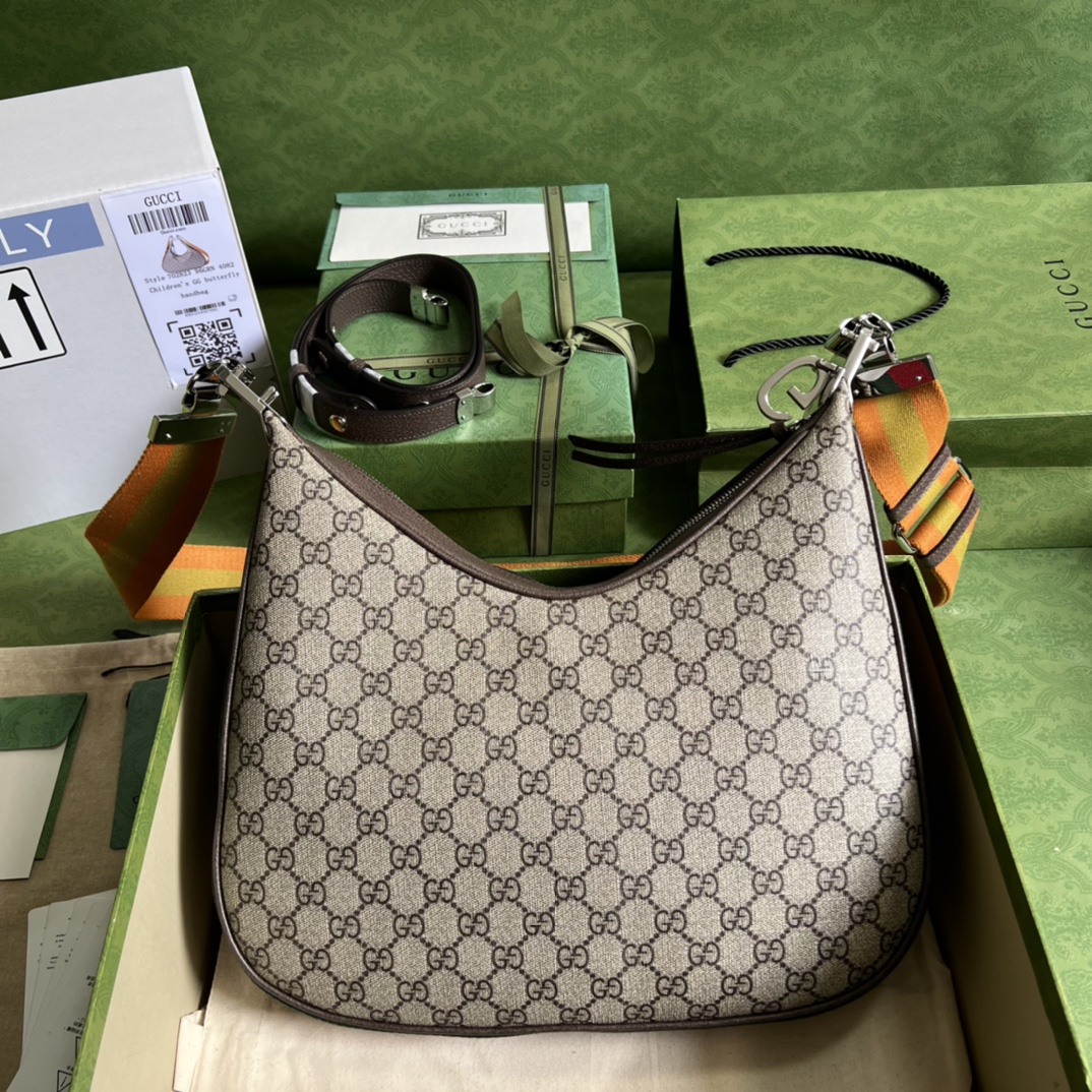 Gucci Attache large shoulder bag 702823