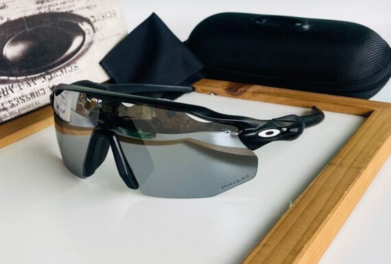 Oakley sports sunglasses 2