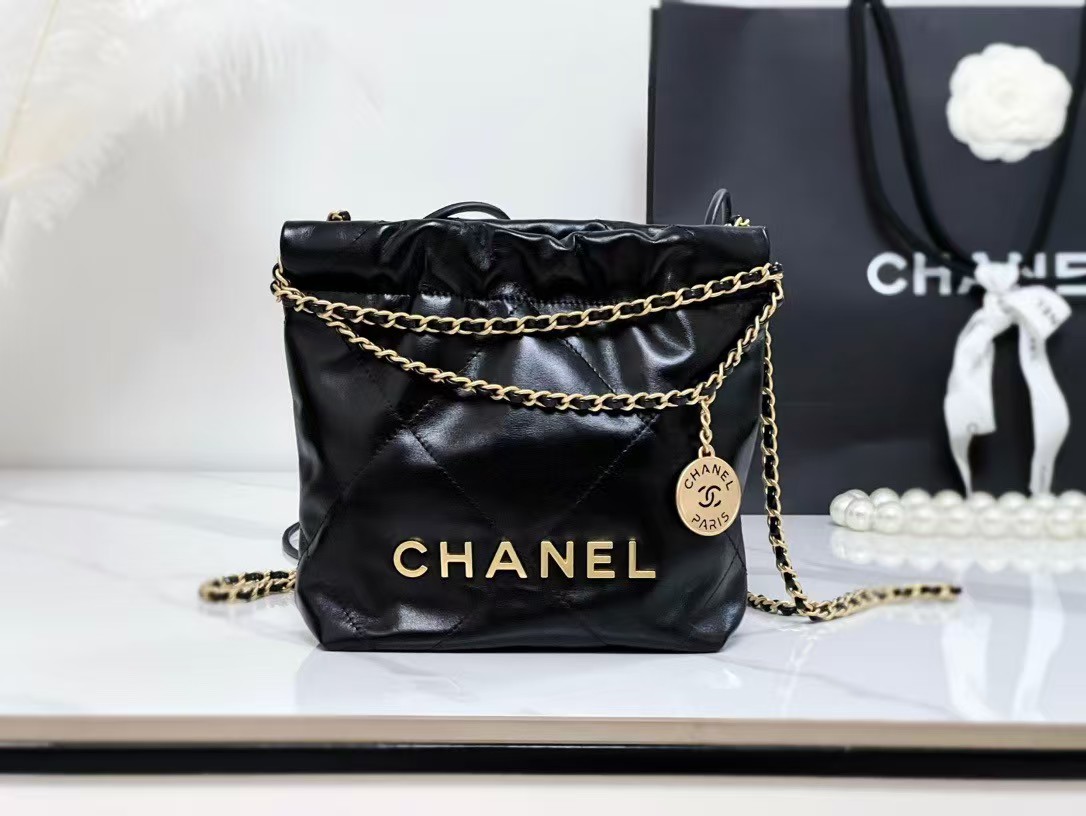 Chanel 22 Mini Handbag Shiny Calfskin & Gold-Tone Metal Black