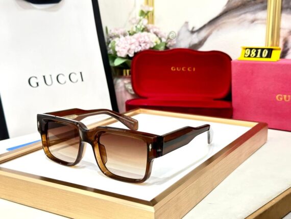 Gucci sunglasses 32
