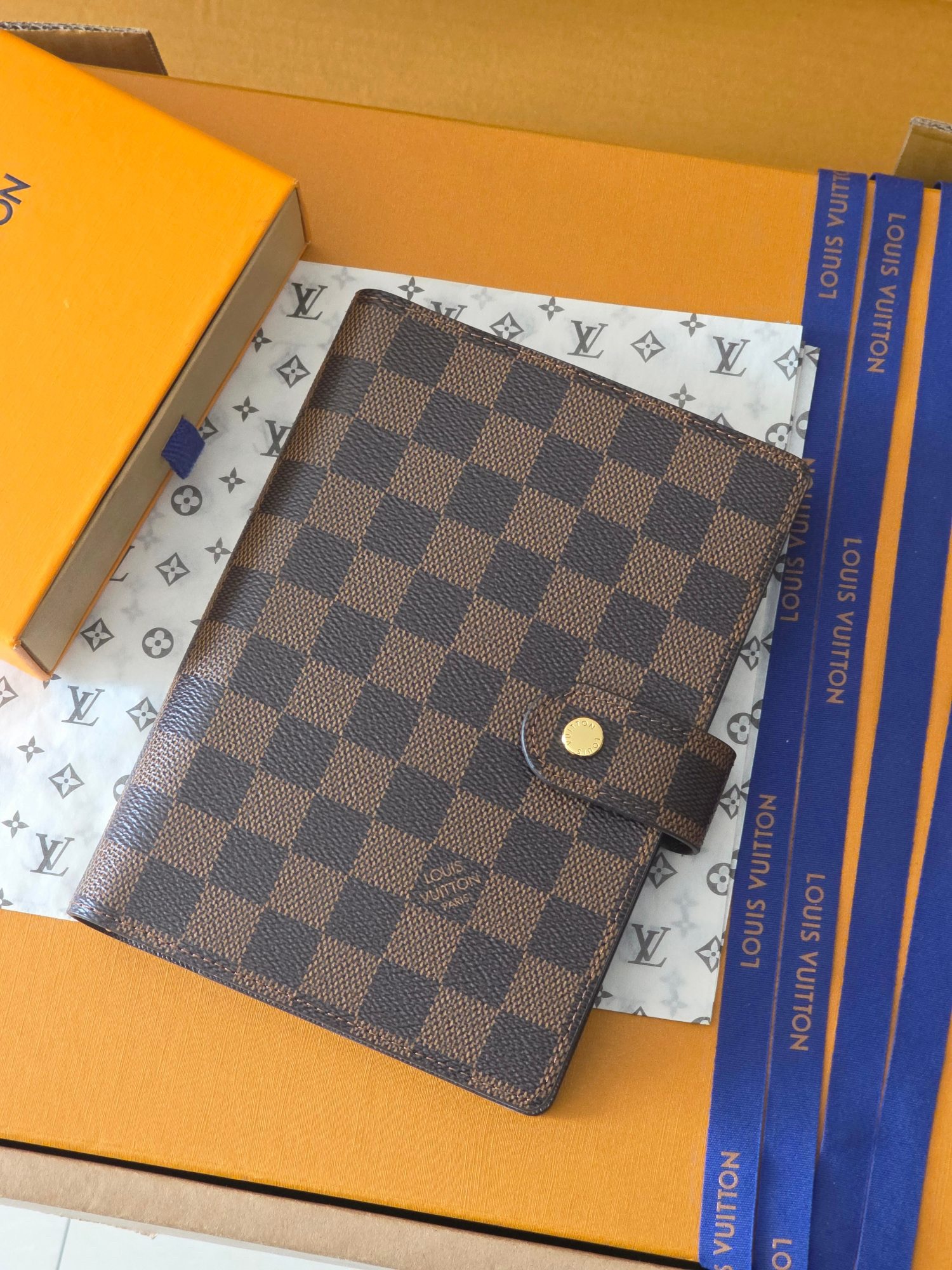 LV Notebooks
