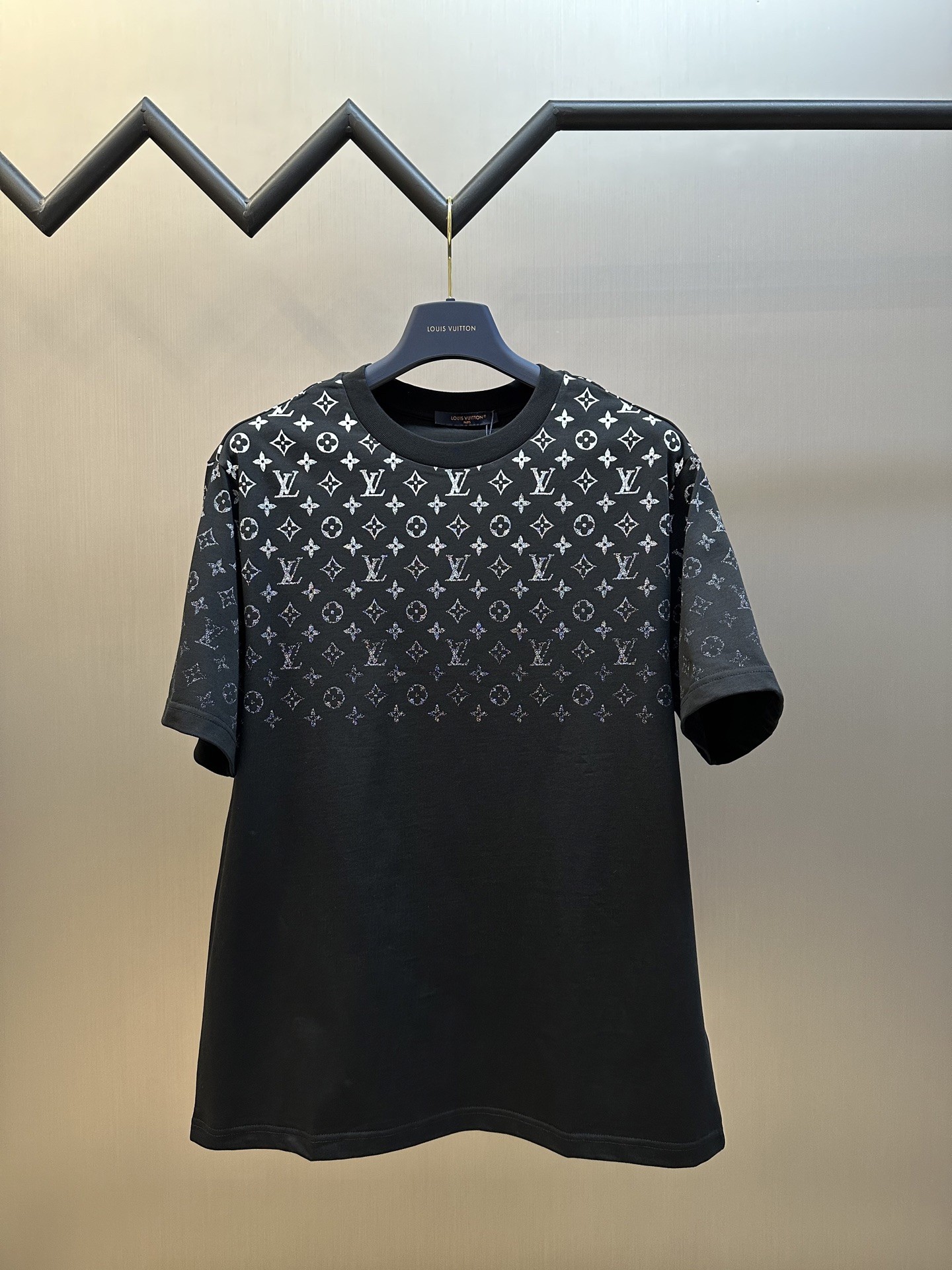 LV T-Shirt