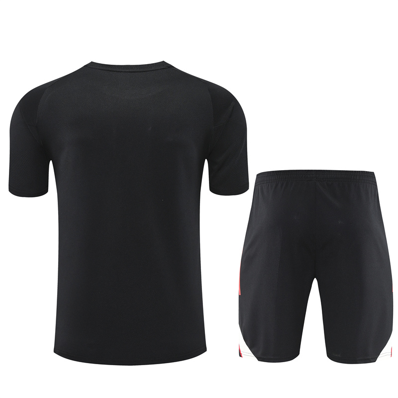 2025/2026 Liverpool Black Adult Short Sleeve Training Wear (Adult Kit)