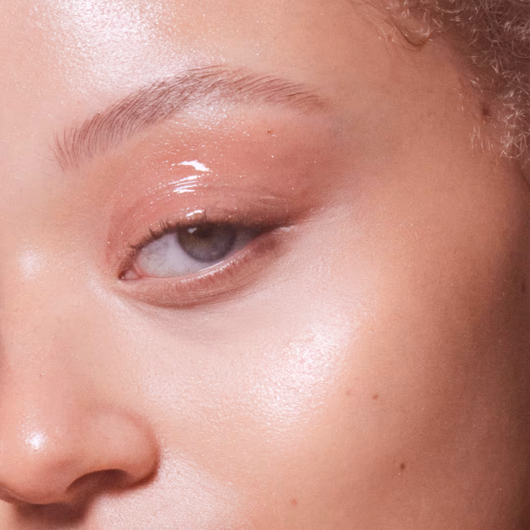 r.e.m. beauty  Dreamglow Highlight Serum