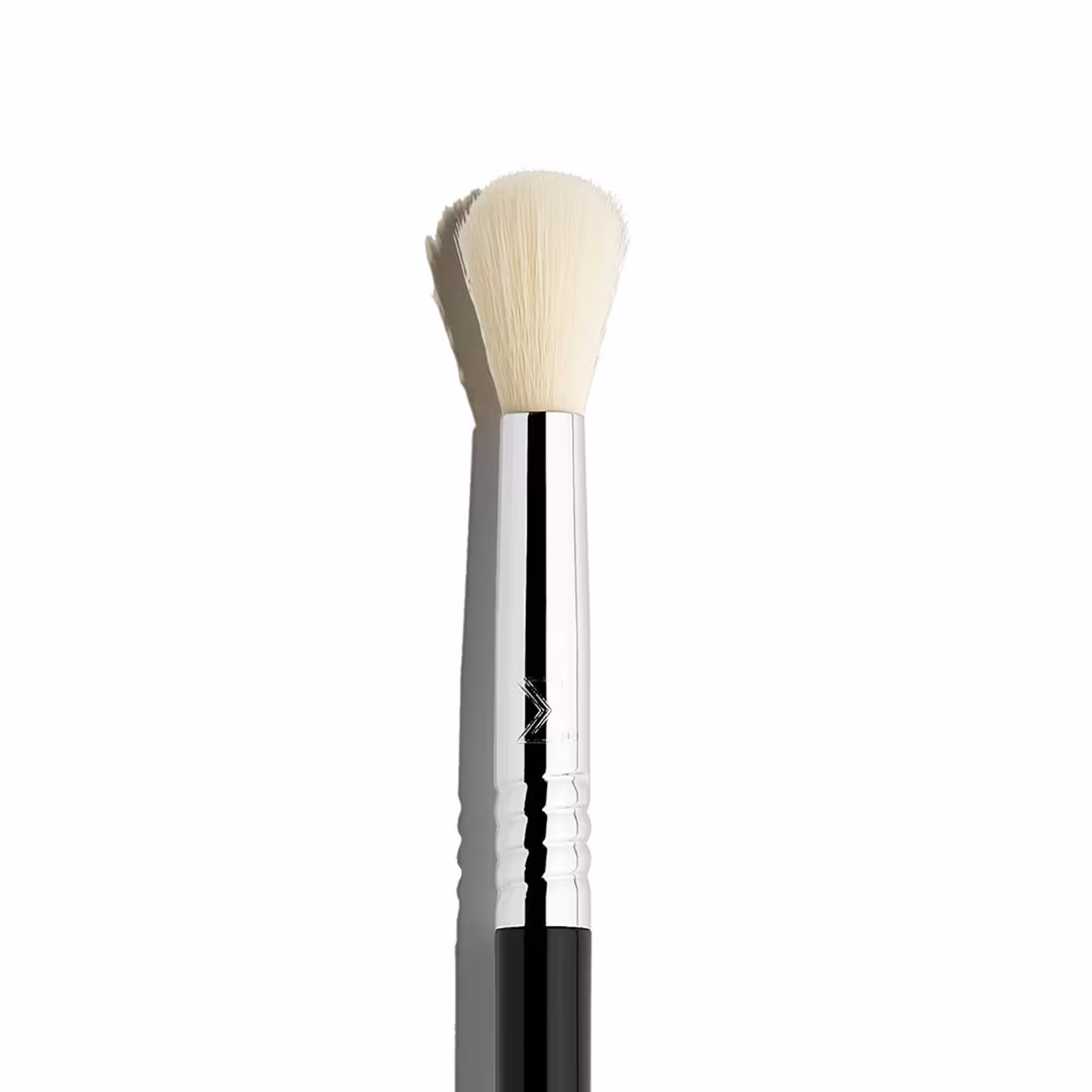 Sigma Beauty  E35 Tapered Blending Brush