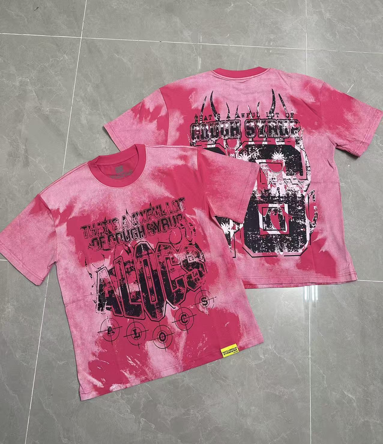 Cool pink washed and printed short-sleeved shirt