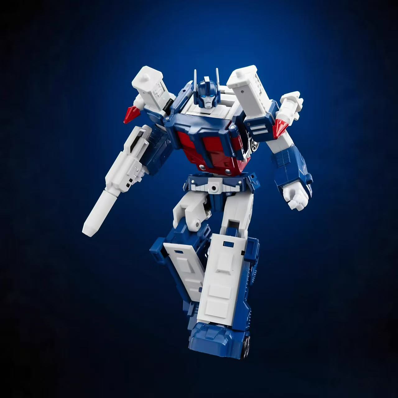 MAGIC SQUARE MS TOYS MS-B04A G1 Ultra Magnus 1.0 Exquisite Paint Version - JOYTOY WORLD