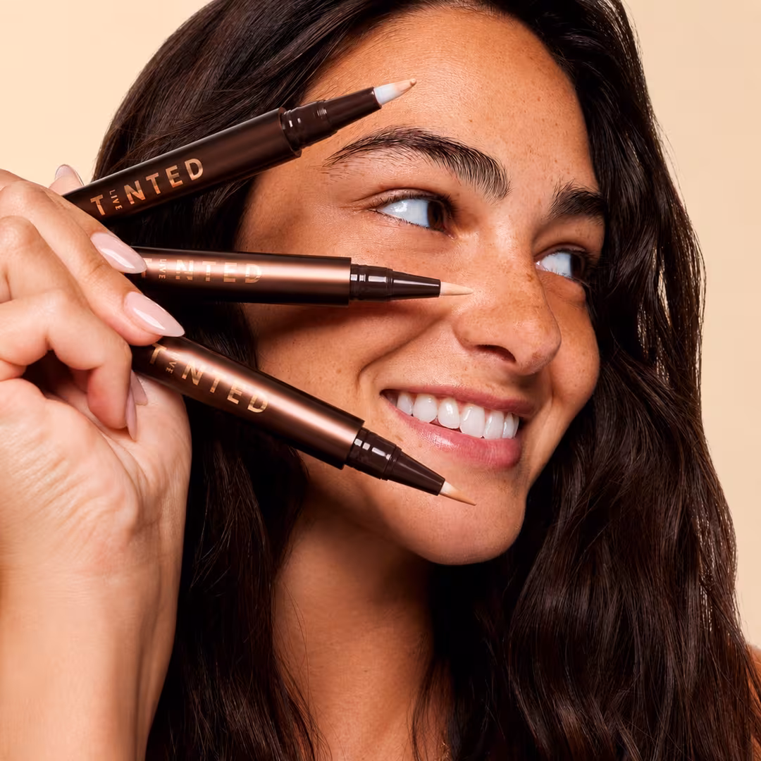 Live Tinted  Huestick Click CC Brightening Wand