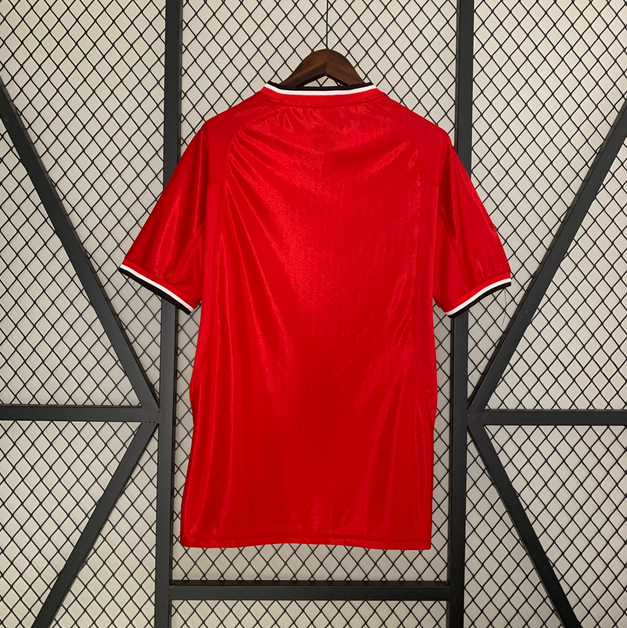 00/02 Manchester United  Home  Retro football  soccer  jersey