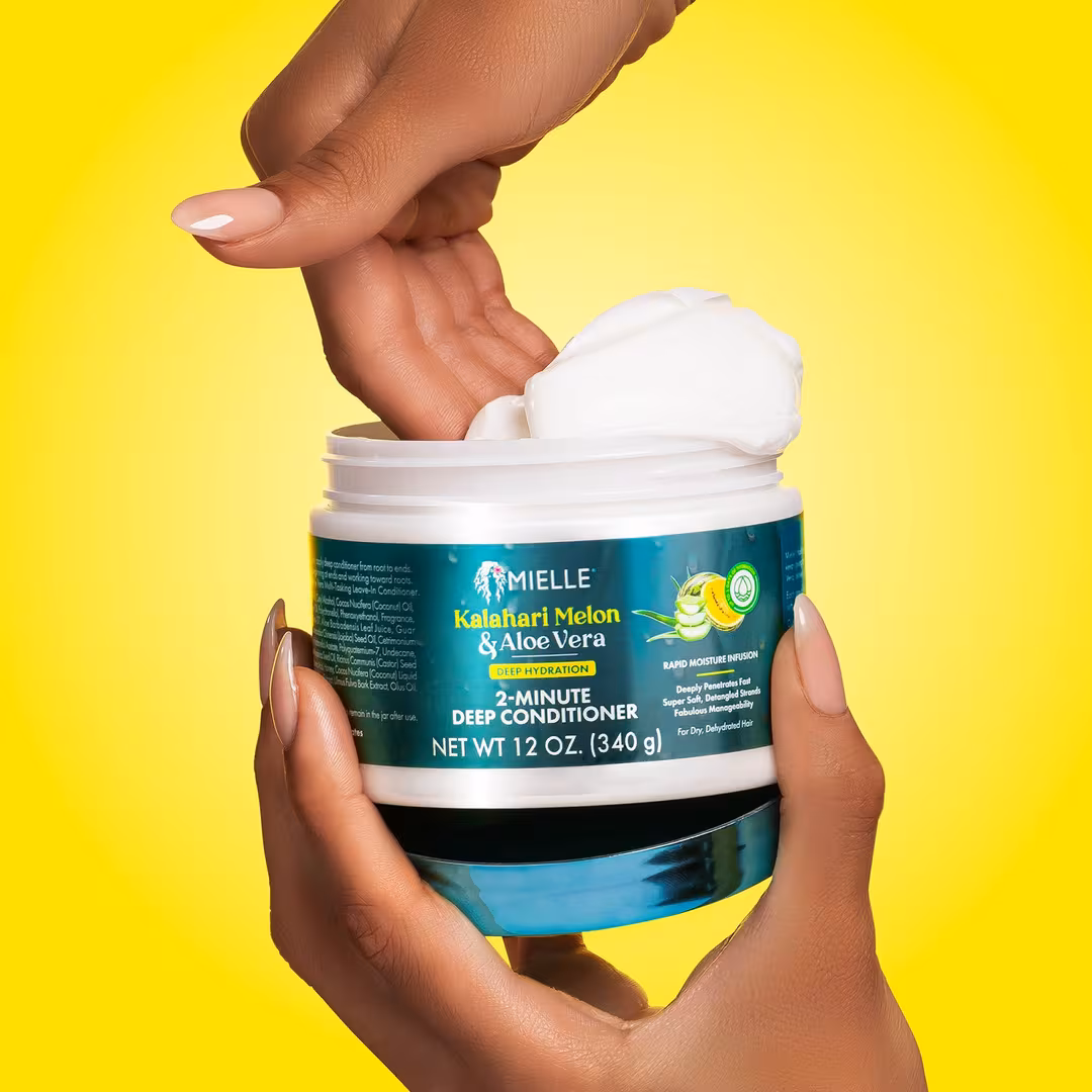 Mielle  Kalahari Melon & Aloe Vera Deep Hydration 2-Minute Deep Conditioner