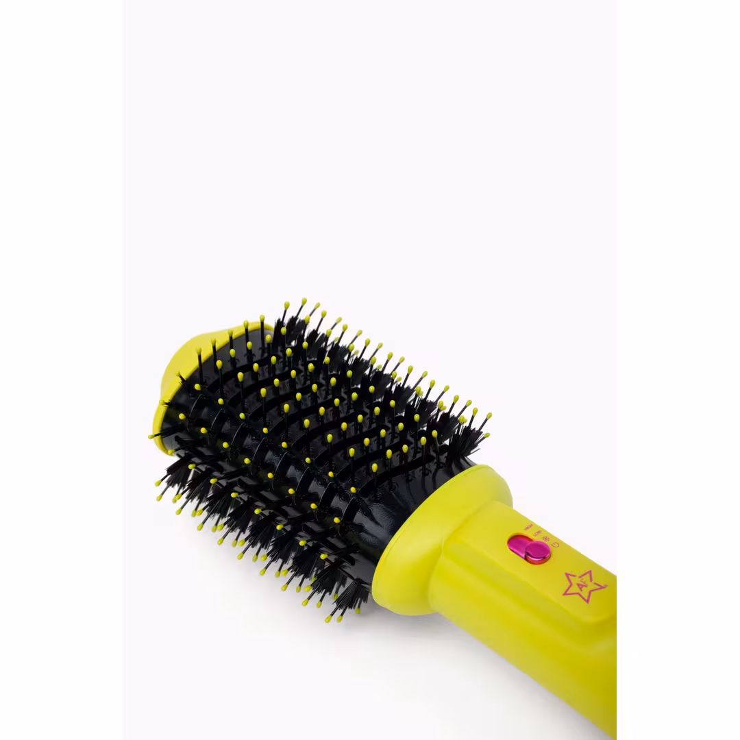 Almost Famous  California 3-in-1 Tourmaline Ceramic Blowout Brush & Styler