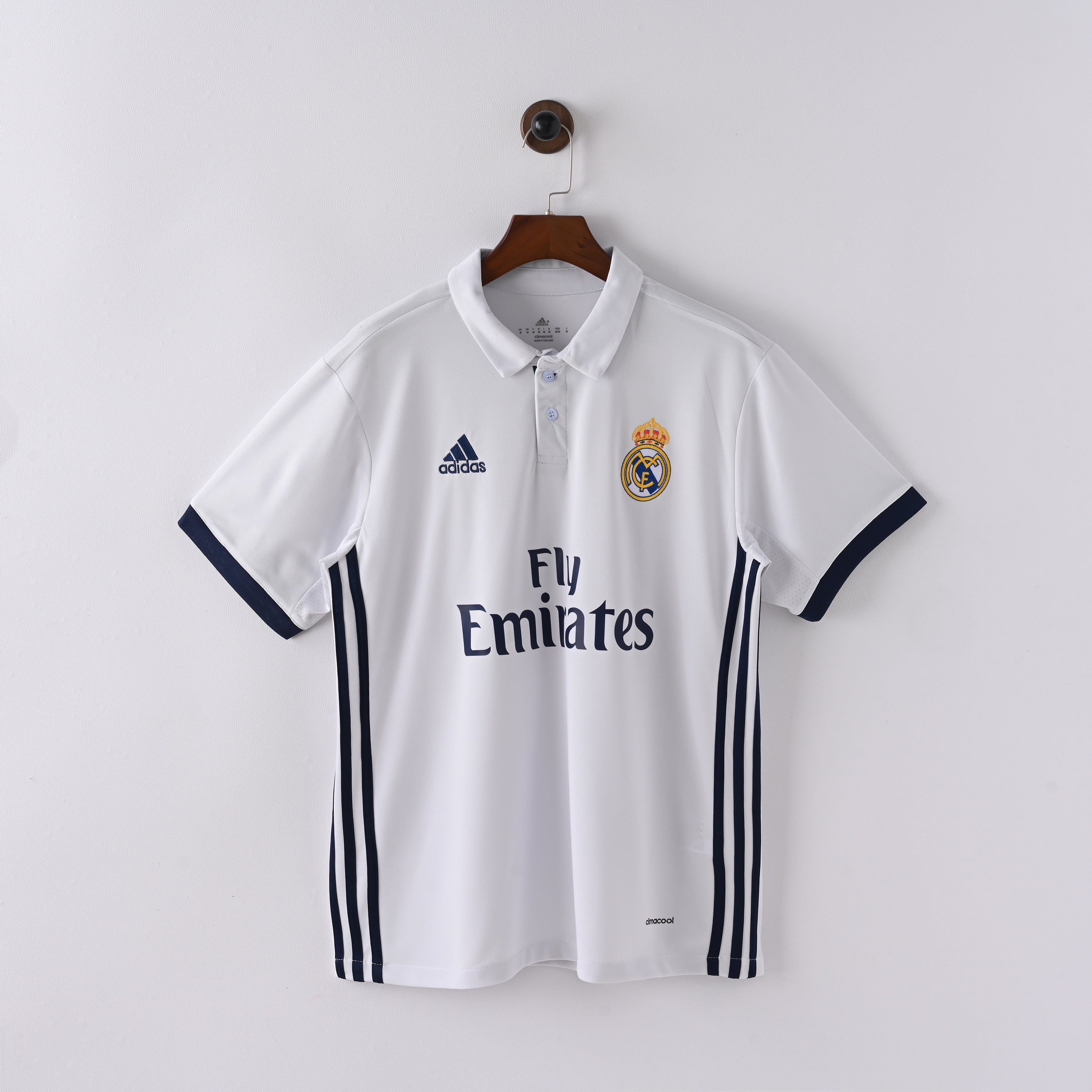 Real Madrid Retro Vintage Home Jersey Men 2016-2017