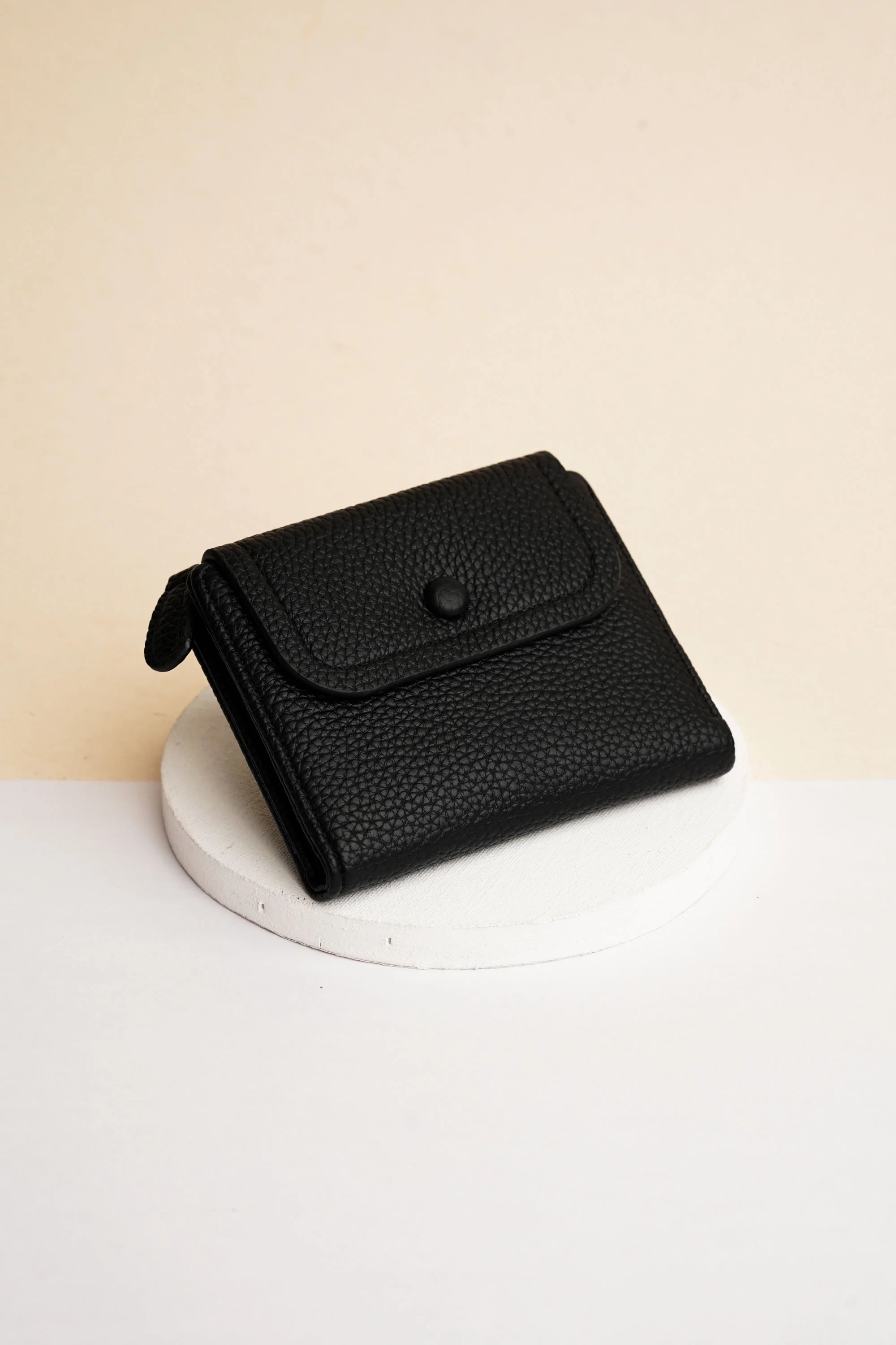 Groove Black Wallet