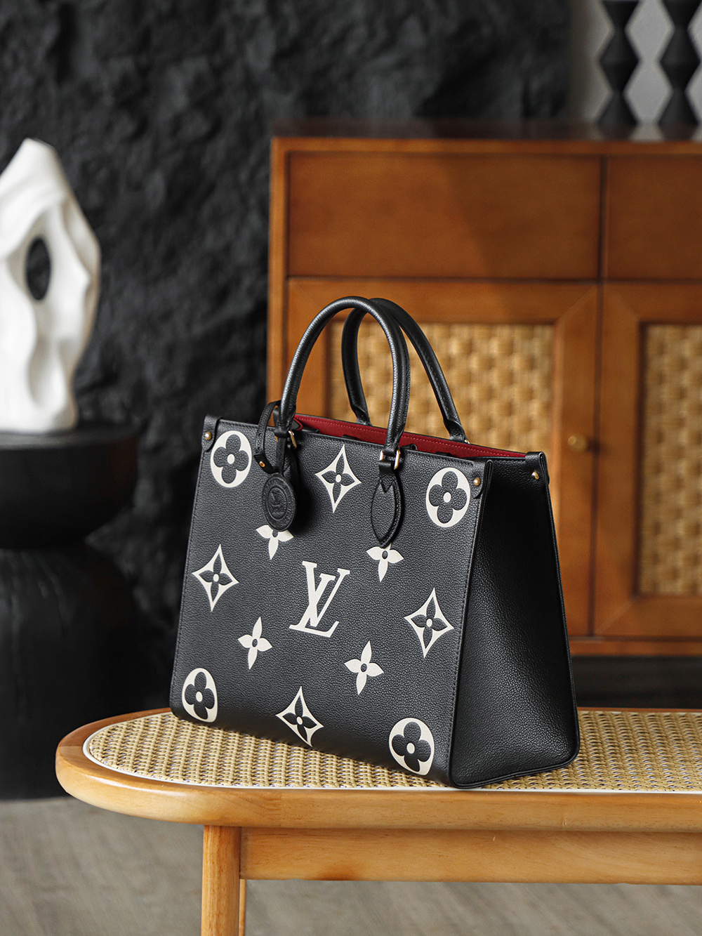 LV OnTheGo MM Bicolor Monogram Empreinte Bag - 10A Mirror Version