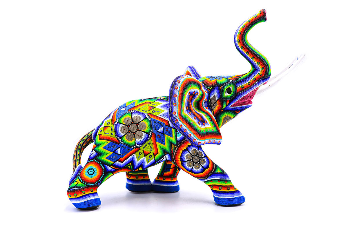 Elefante Orejón - Obra de Arte Huichol