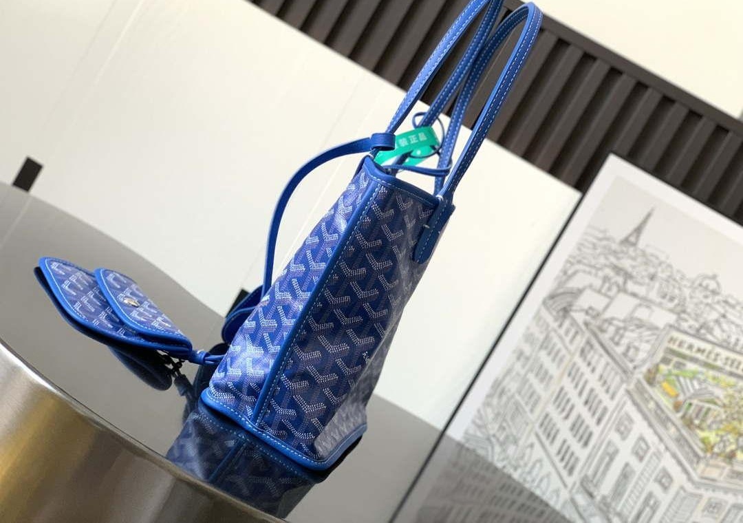 Replica Goyard ANJOUSMINCG07TY07P Anjou Mini Bag Blue