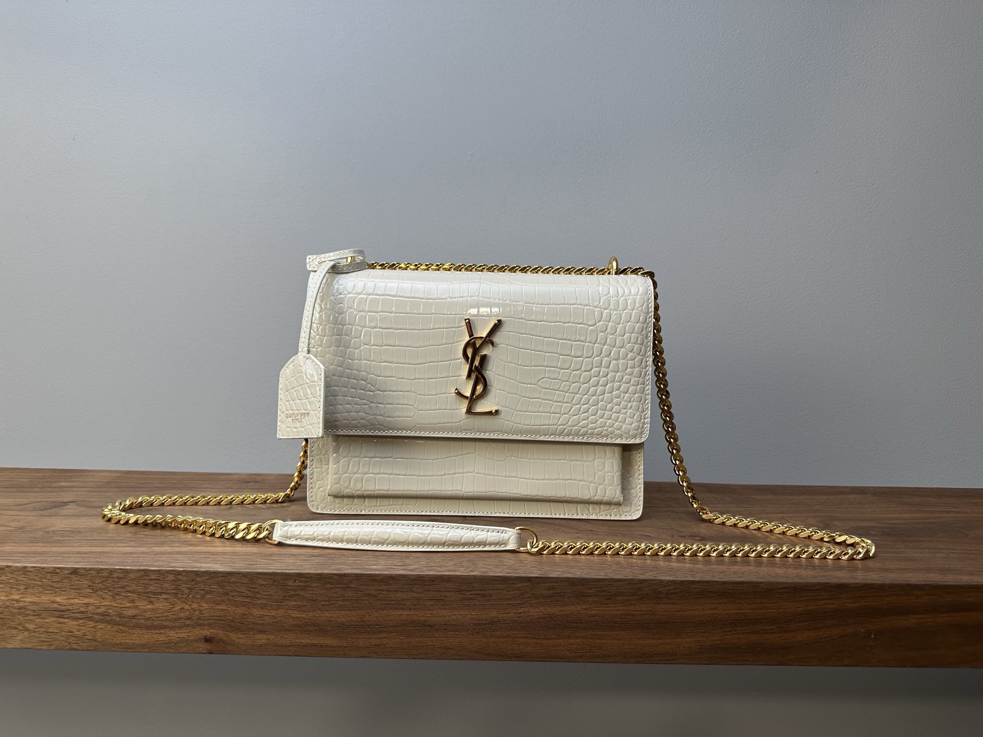 Saint Laurent YSL Sunset Medium in Crocodile-Embossed