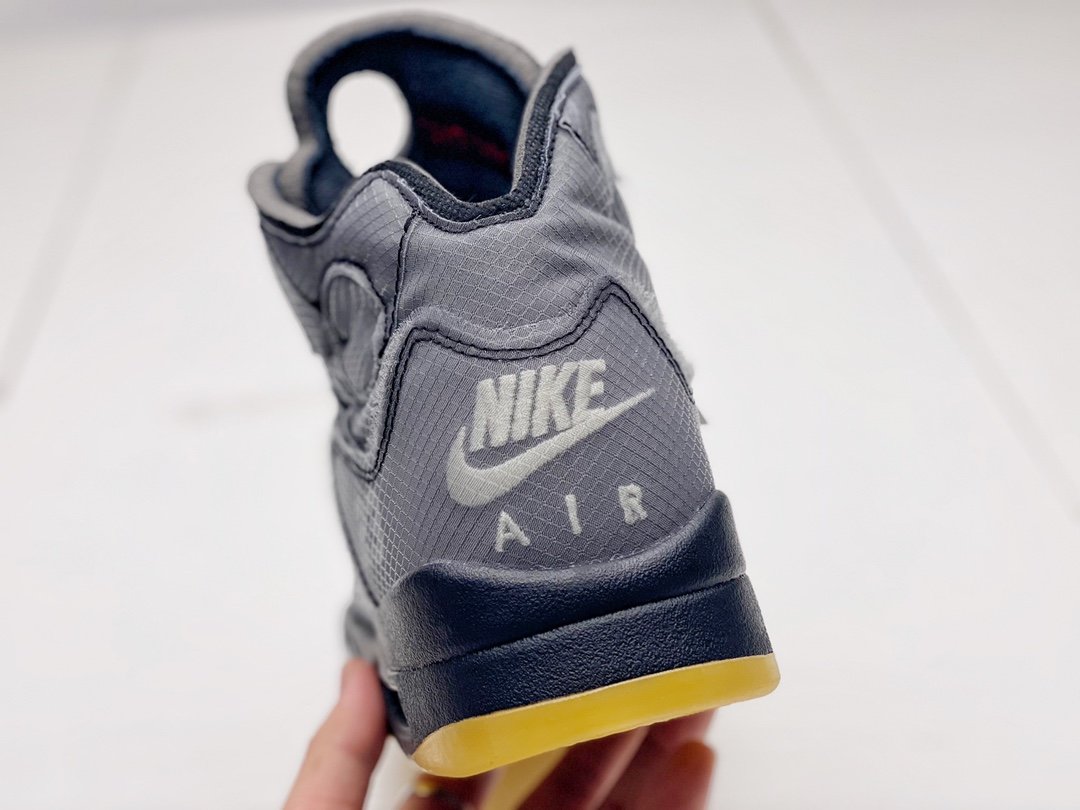 OFF-WHITE™ X AIR JORDAN RETRO 5″BLACK/MUSLIN-FIRE RED” REPLICA
