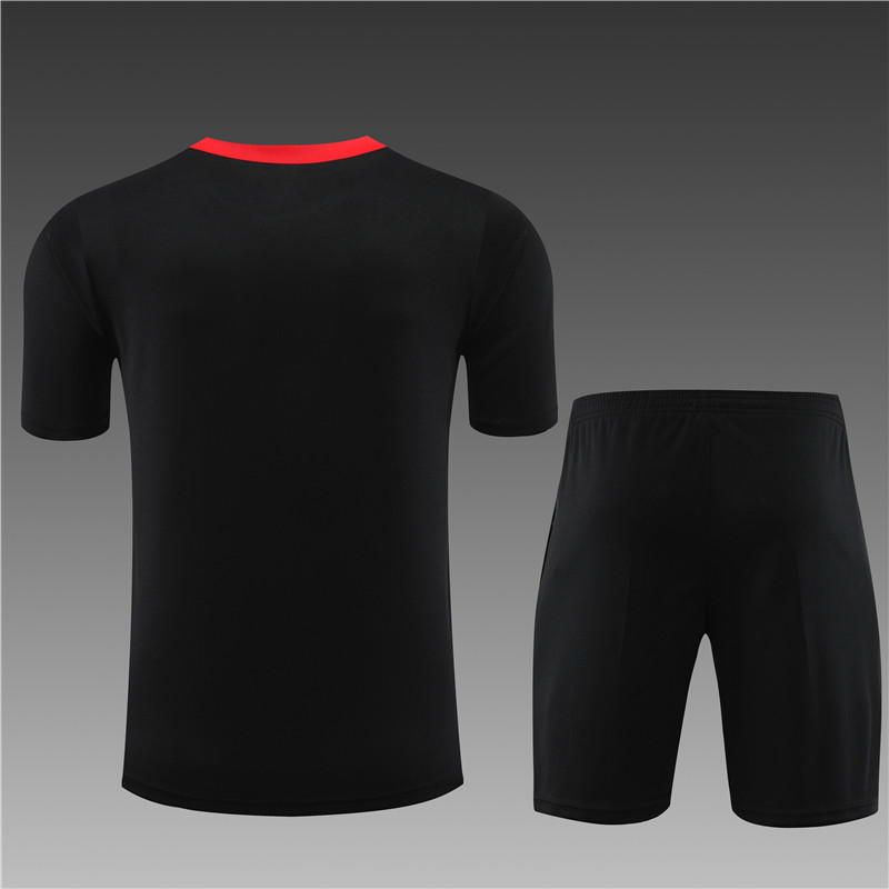 2024/2025 Liverpool Black Adult Short Sleeve Training Wear (Adult Kit)