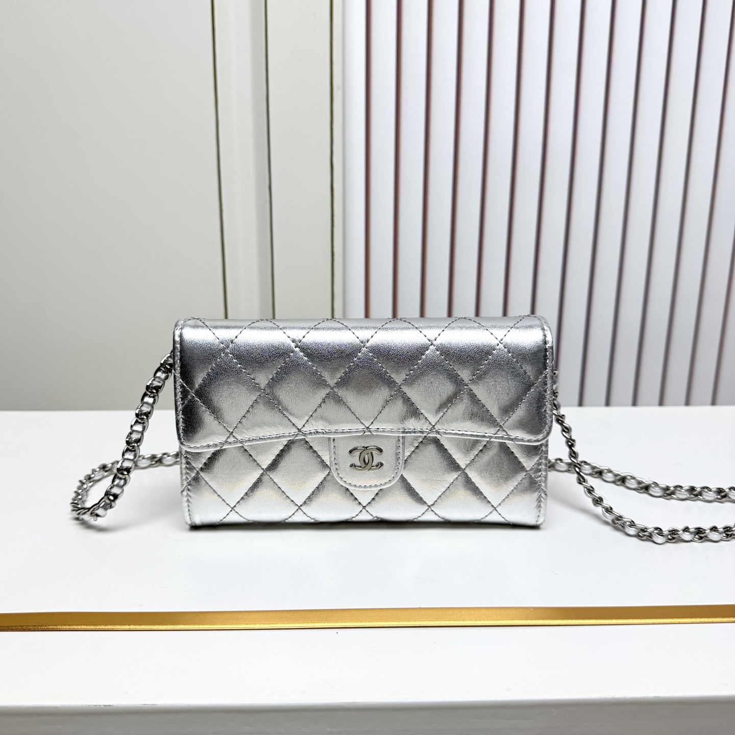 Chanel Single shoulder chain bag
