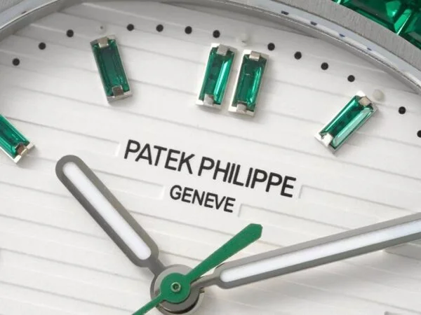 Replica Nautilus 5711/1A-018 Patek Philippe  40 mm, Stainless Steel White Dial Iced out