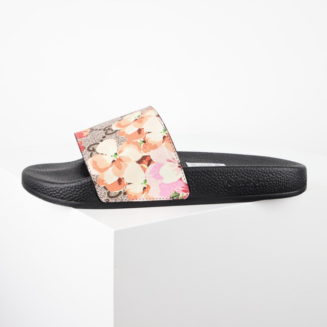 GUCC SLIPPERS - CCSHOES