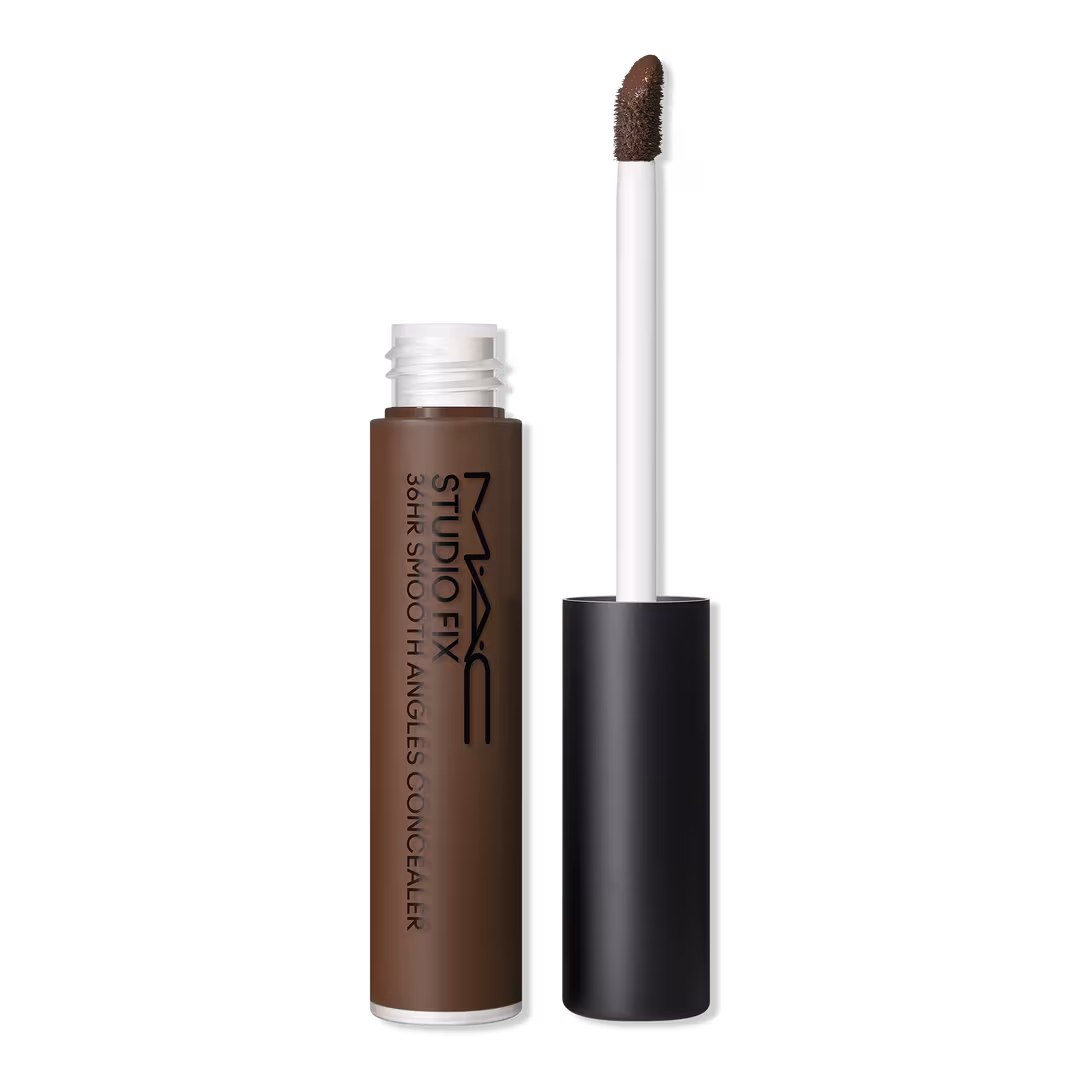 MAC  Studio Fix 36HR Smooth Angles Hydrating Concealer