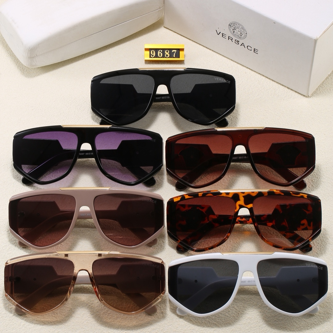 Versace Fashionable Sunglasses