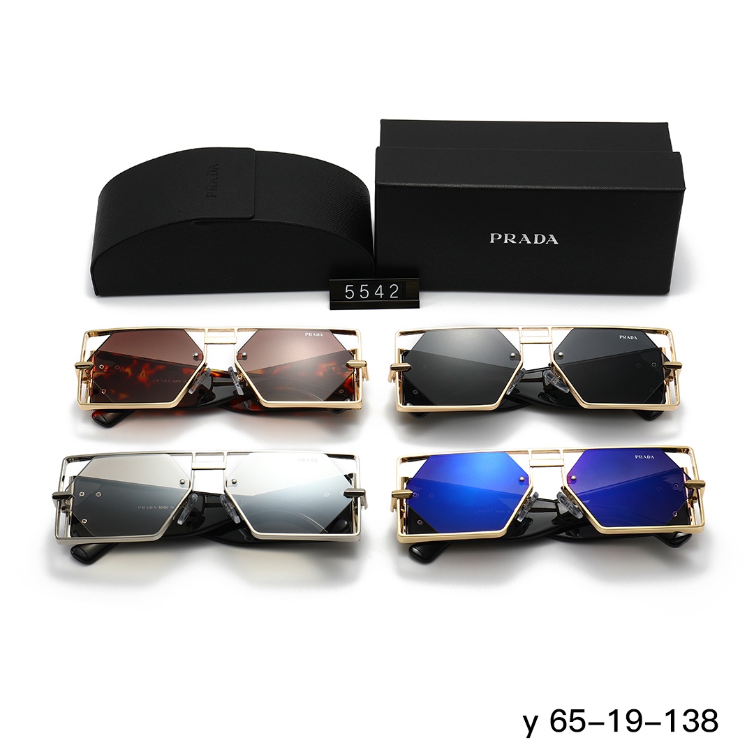 Prada Fashionable Sunglasses