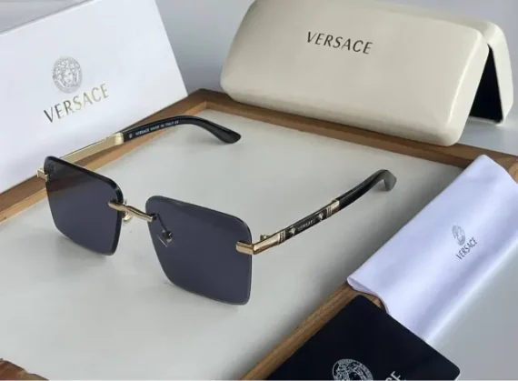 Versace sunglasses 32