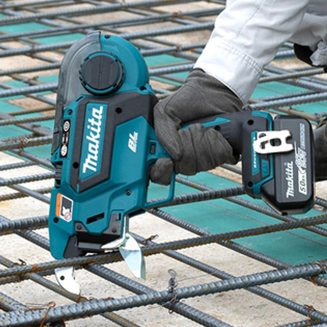 Makita DTR181ZK 18V LXT Cordless Rebar Tying Tool (Tool Only)