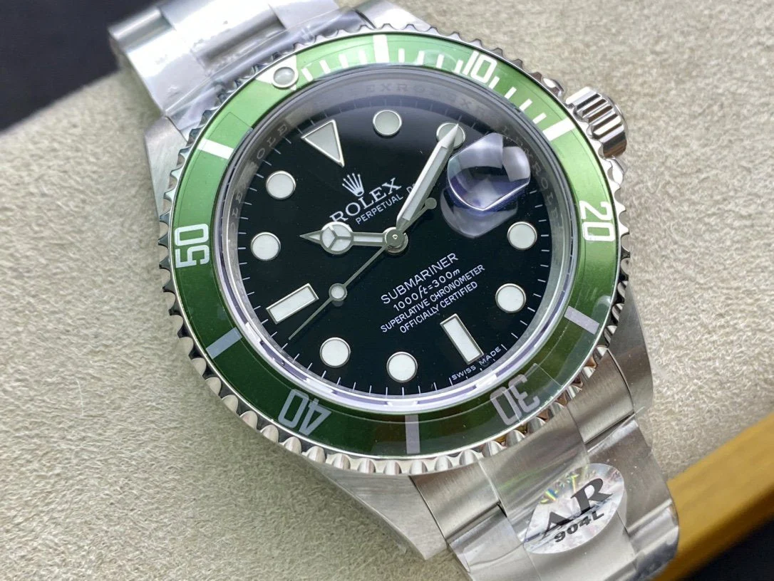 Rolex Watch SUBMARINER DATE KERMIT DIAL Watch