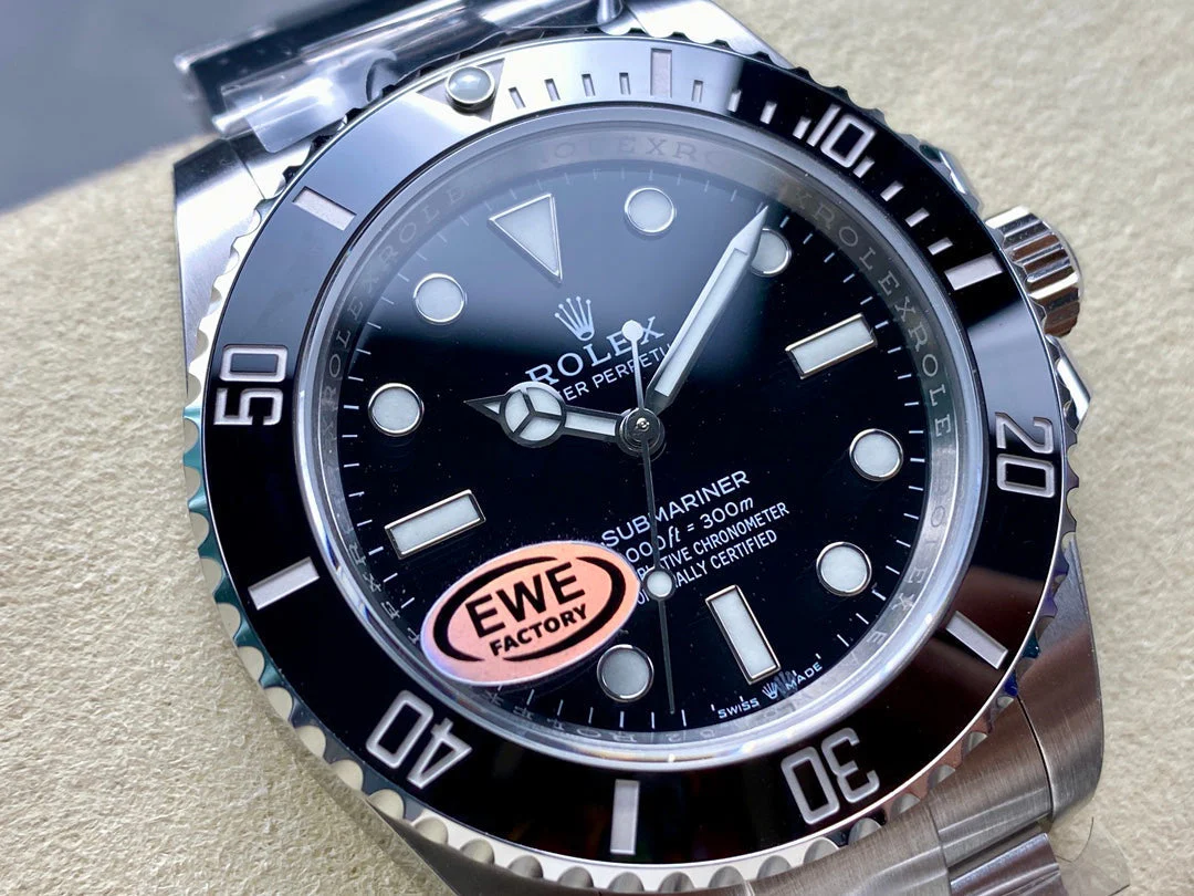 Rolex Watch Submariner 41mm Silver Black
