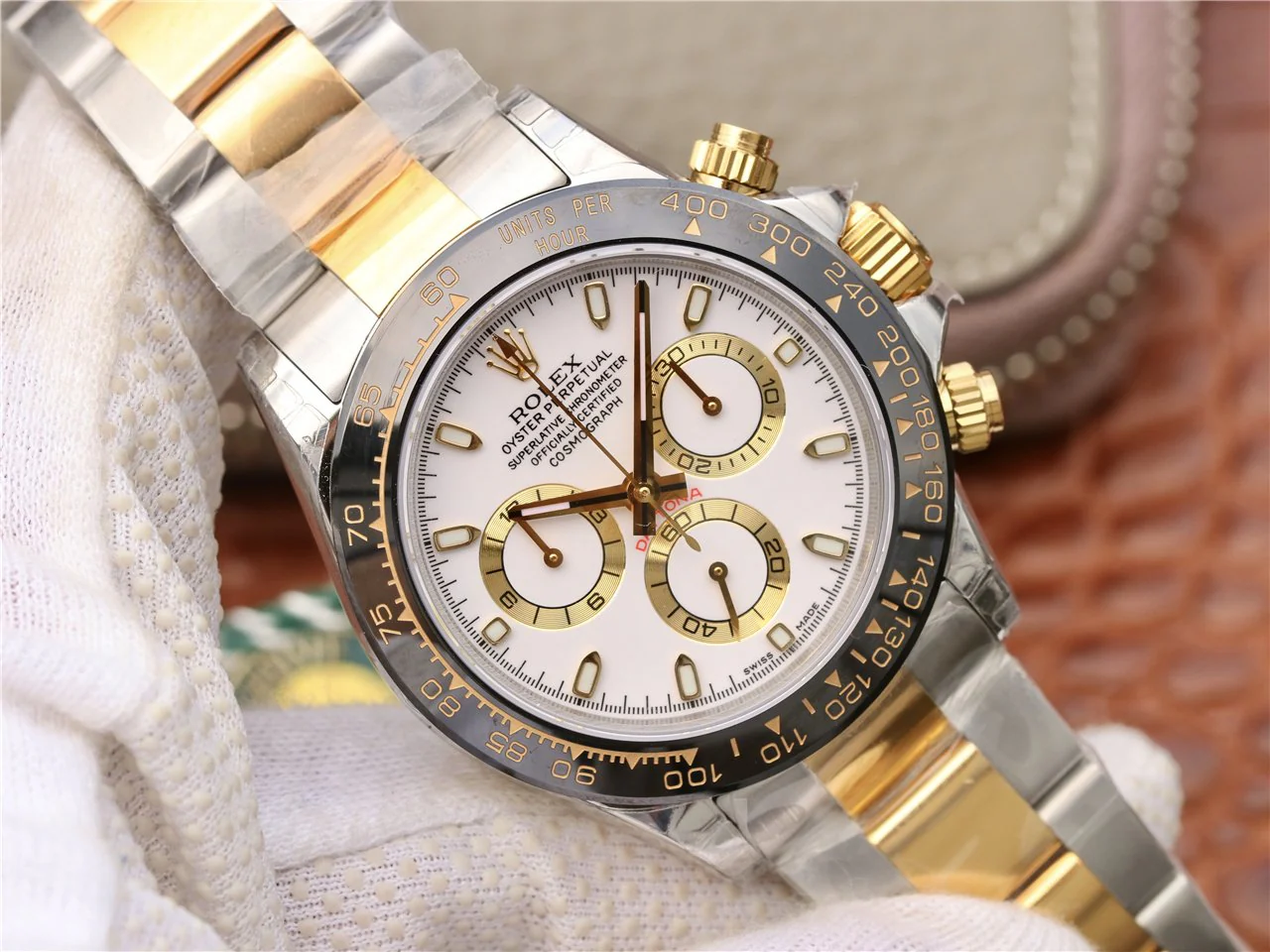 Rolex Watch DAYTONA 40MM GOLD STEEL BLACK BEZEL WHITE DIAL