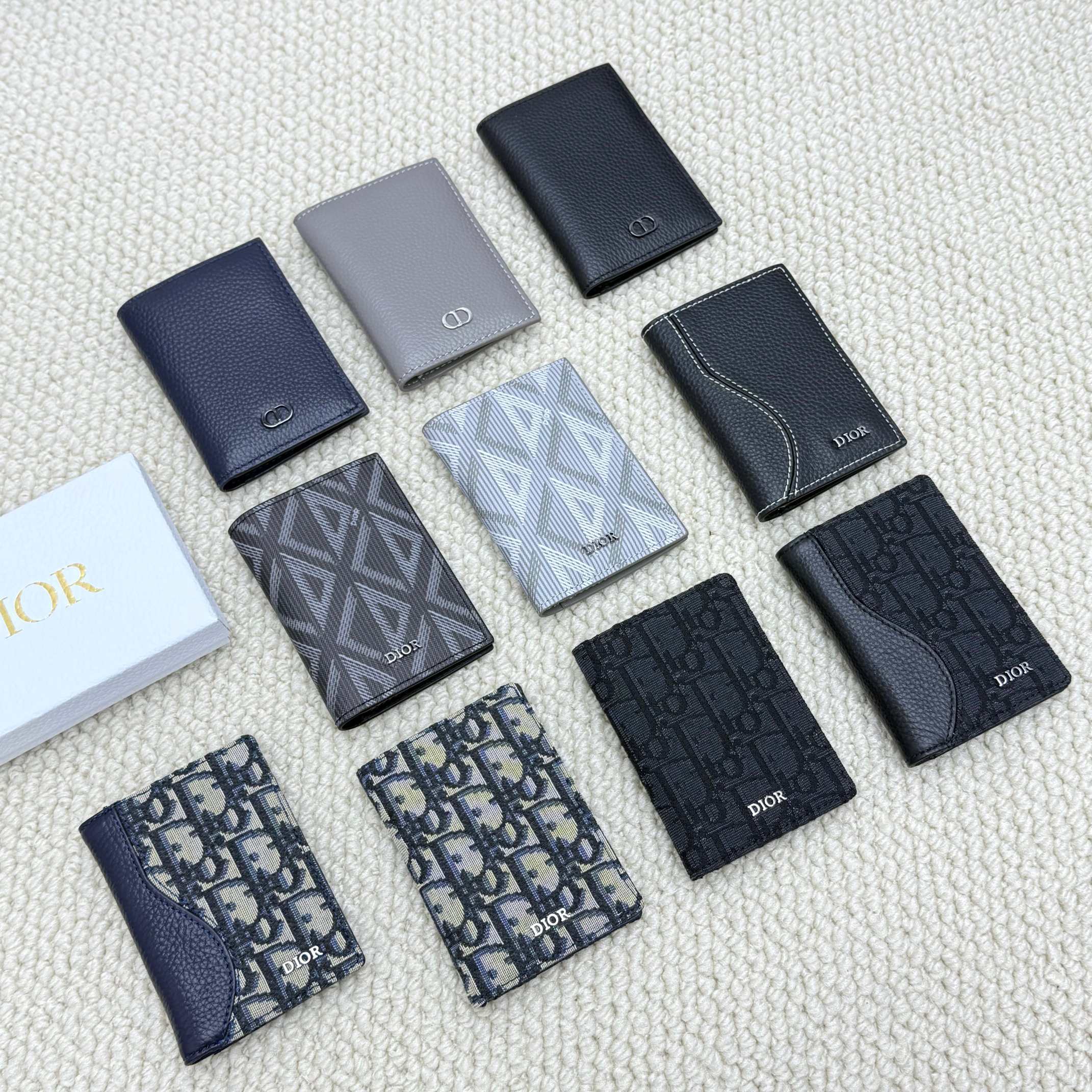 Dior Wallets Card Holder Wallet H138