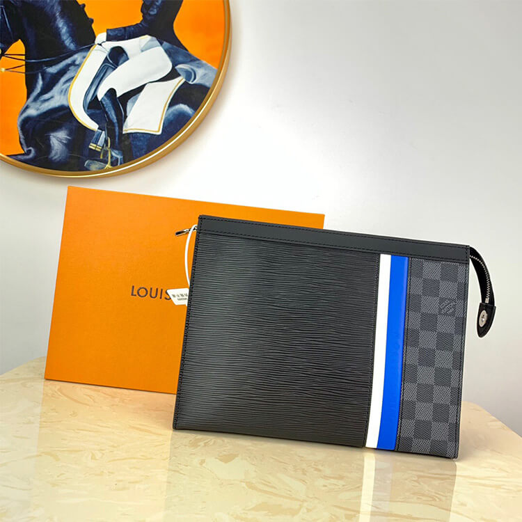 Louis Vuitton Pochette Voyage MM