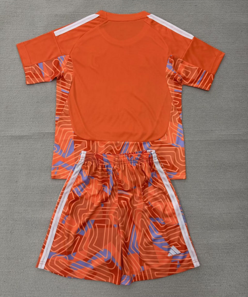 Juventus Goalkeeper Kids Suit 26/27