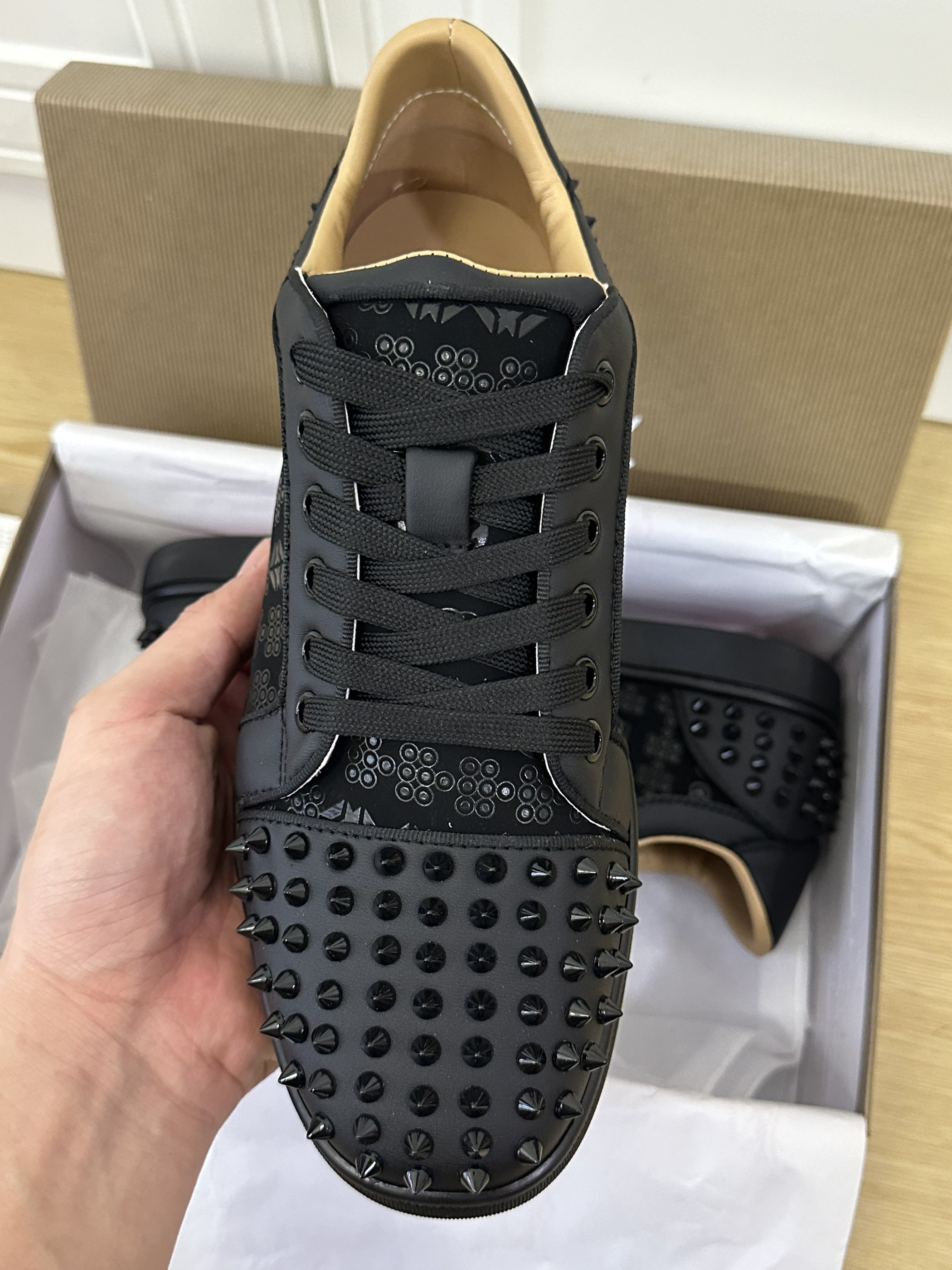 Christian Louboutin Louis Junior Spikes - CCSHOES