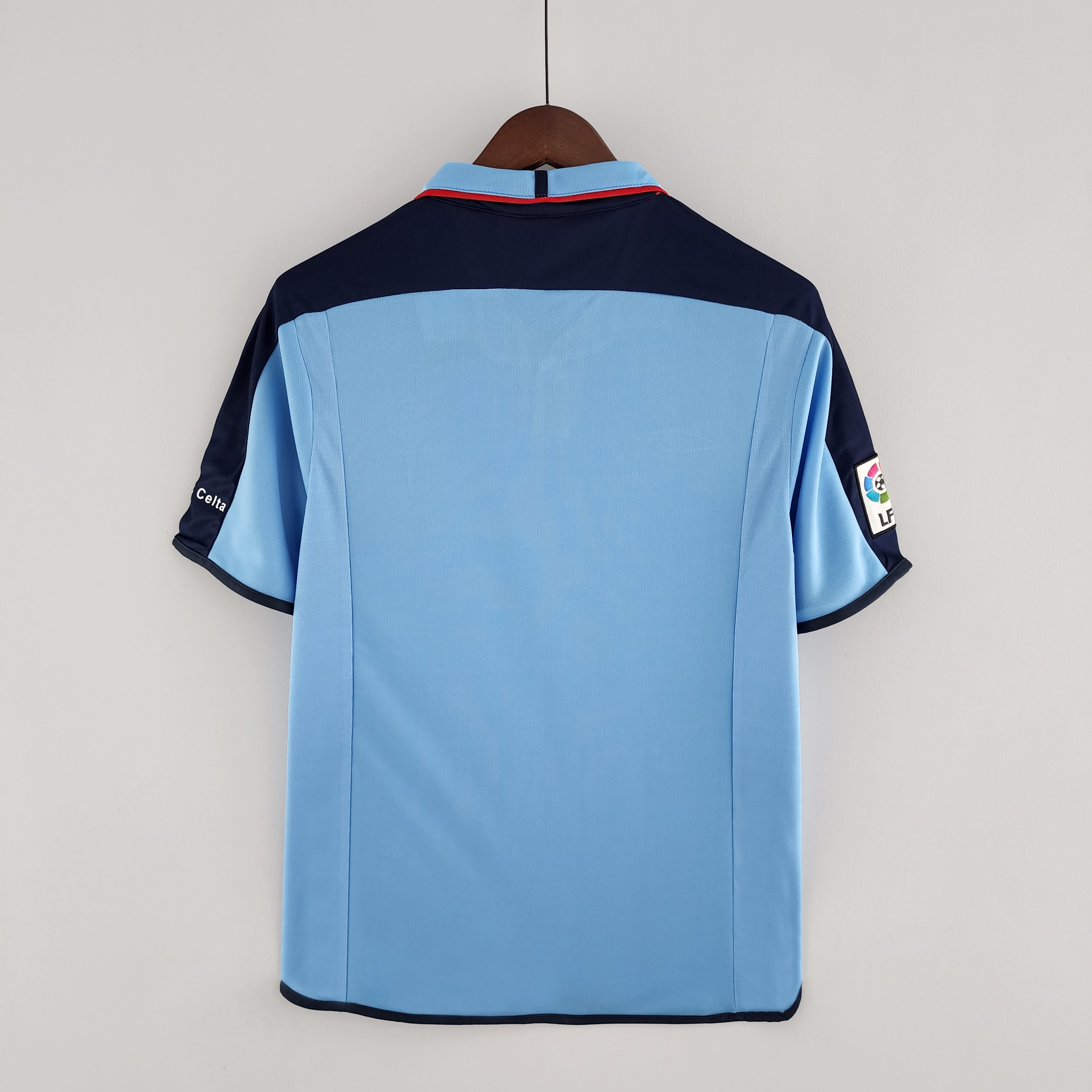 2002/2004 Celta Vigo Home Retro Football Shirt