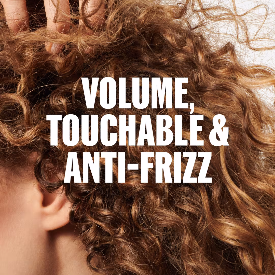 Wella  EIMI Nutricurls Soft Twirl Anti-Frizz Styling Foam