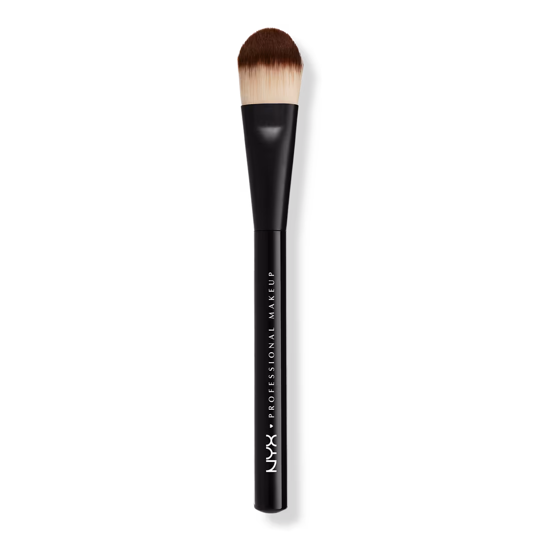 NYX Professional Makeup  Pro Flat Foundation Application Brush
